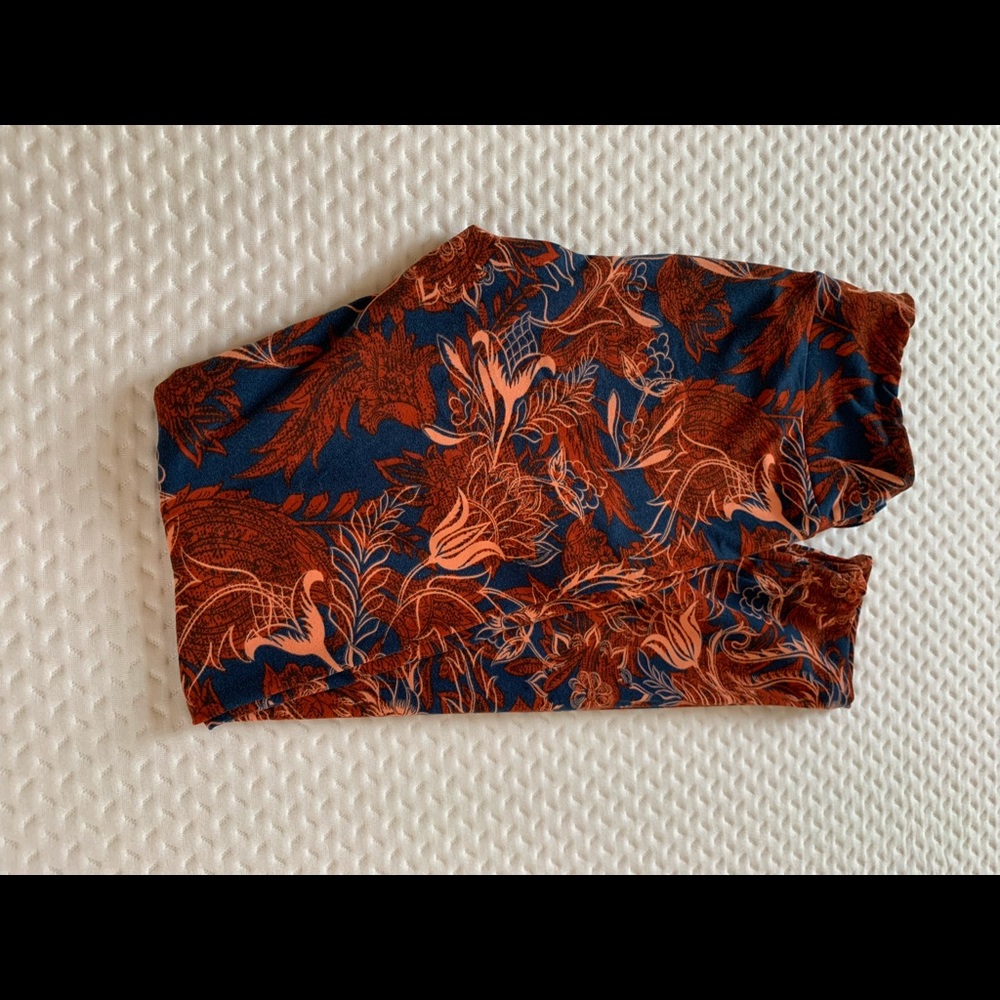 LulaRoe OS Leggings